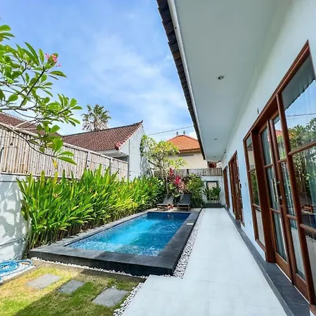 Island Boy Guesthouse T Prime Location In Canggu